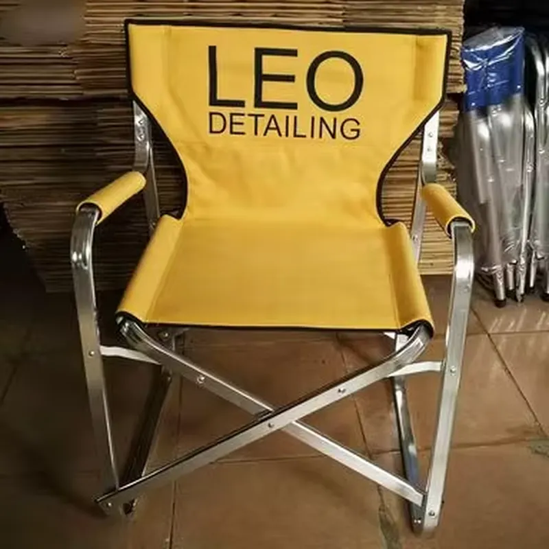 Cadeira de Diretor Moderna em  - Gardening Tools Logo avaliação e preço